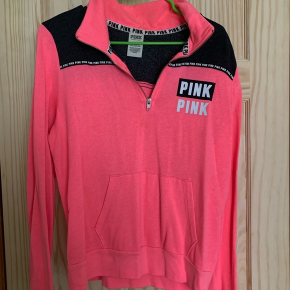 Victoria’s Secret Pink - Picture 1 of 3